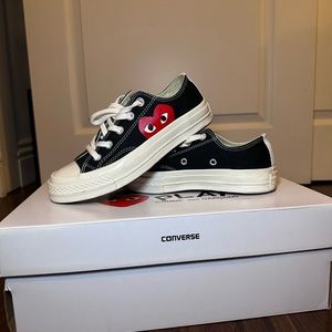 Comme de garcon converse